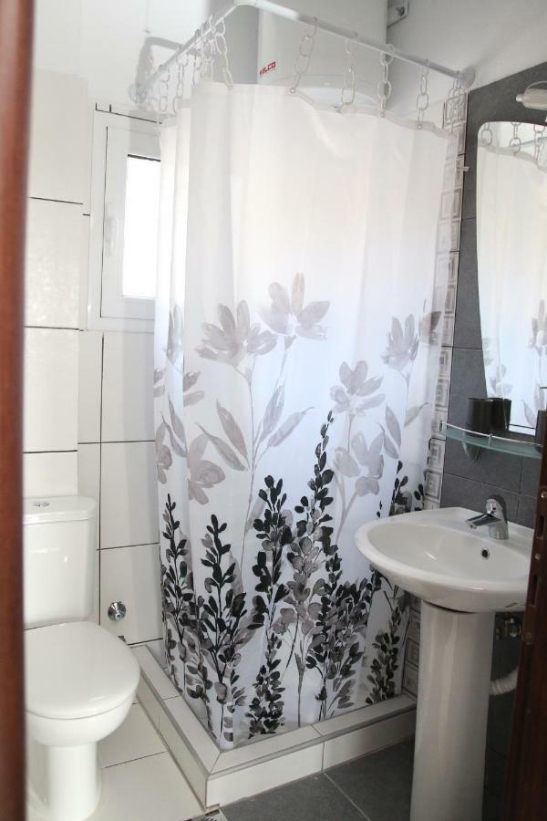 S&S Pura Vida Apartment Paliouri Dış mekan fotoğraf